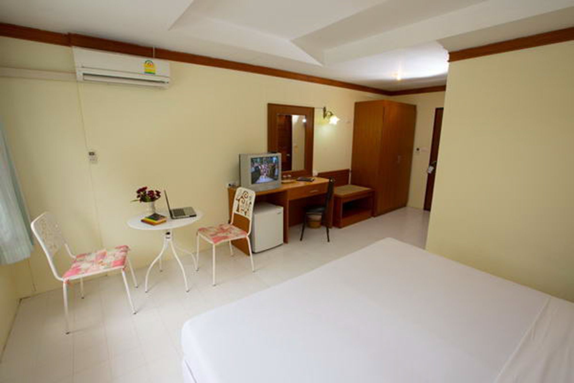 Oyo 320 Regent 2002 Guest House Phuket Zewnętrze zdjęcie