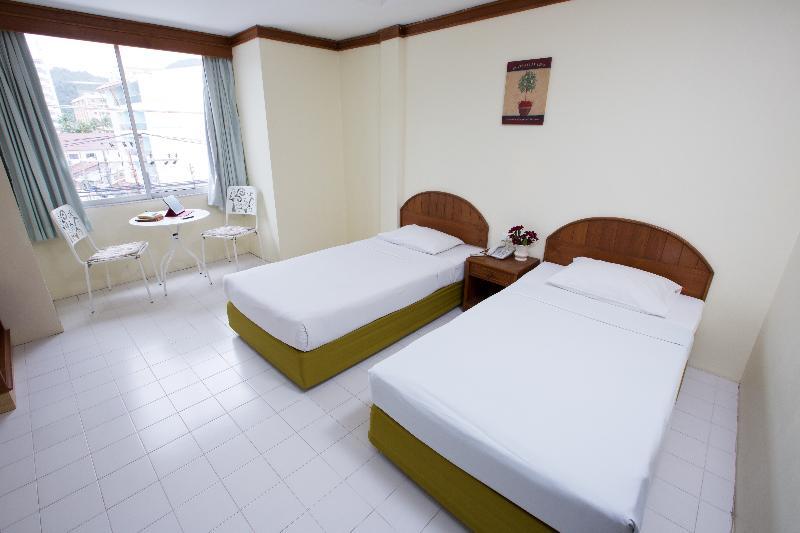 Oyo 320 Regent 2002 Guest House Phuket Zewnętrze zdjęcie